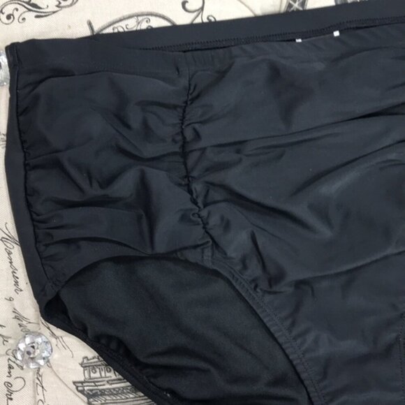 Island Escape Plus Size High-Waist Bikini Bottoms - Picture 6 of 8